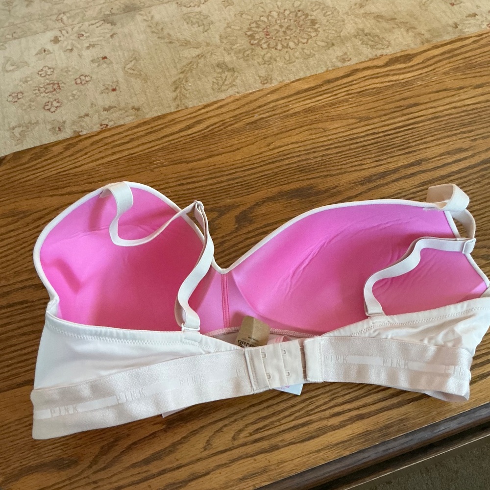 Victoria’s Secret Wear Everywhere Wireless Lightly Line Logo Bra Blushsz 38D NWT - Picture 4 of 8